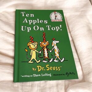 Ten Apples Up On Top! by Dr. Seuss (Theo. LeSieg) Hardcover Beginner Book